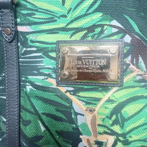 Louis Vuitton Cabas PM Aventure Green Ailleurs Tote Bag - Picture 3 of 6